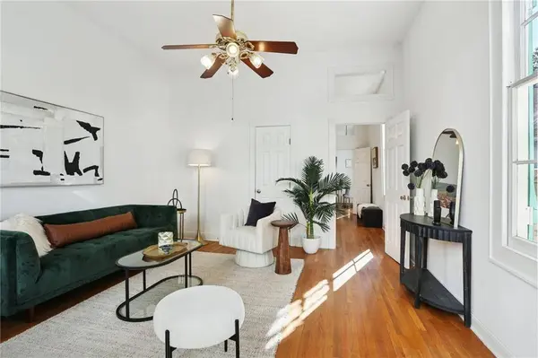 829 MONTEGUT ST, New Orleans, LA 70117
