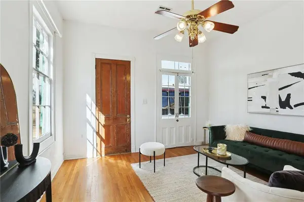 829 MONTEGUT ST, New Orleans, LA 70117