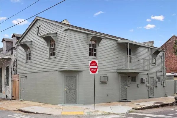 550 ST FERDINAND ST, New Orleans, LA 70116