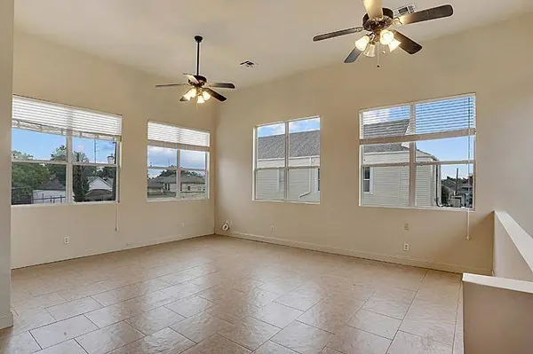 132 N CORTEZ ST #B, New Orleans, LA 70119