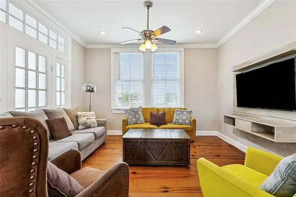 647 S PIERCE ST, New Orleans, LA 70119