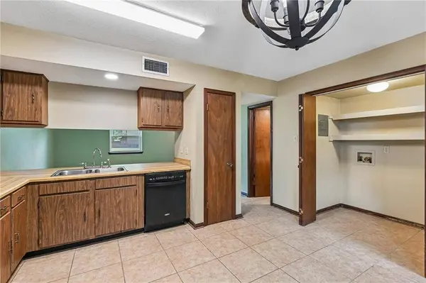 69 CRISLAUR AVE #A, Harahan, LA 70123