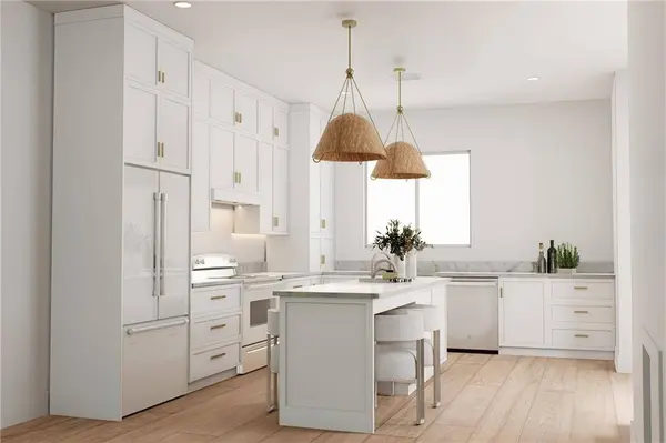 830 PIETY ST, New Orleans, LA 70117