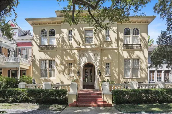 7014 SAINT CHARLES AVE #K, New Orleans, LA 70118