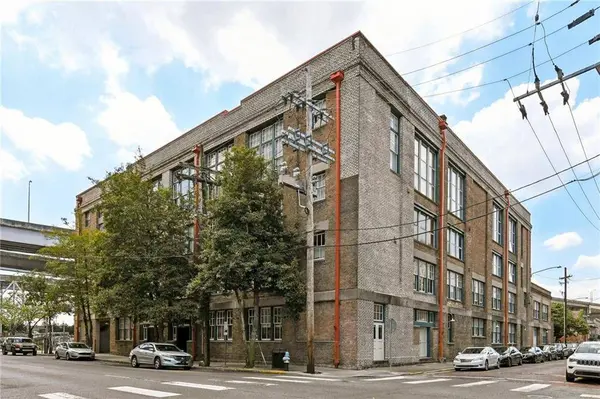 1111 S PETERS ST #308, New Orleans, LA 70130