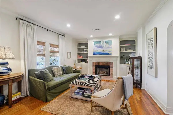 205 MAGNOLIA DR, Metairie, LA 70005