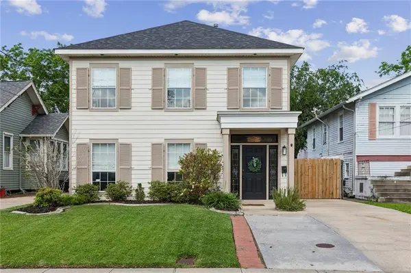 132 ATHANIA Pkwy, Metairie, LA 70001