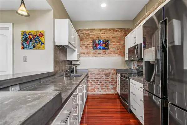 1111 S PETERS ST #405, New Orleans, LA 70130