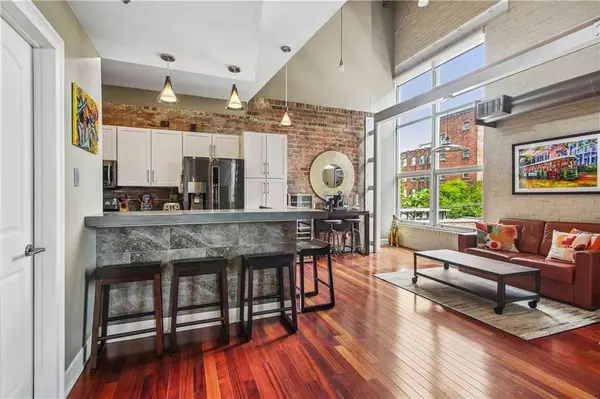 1111 S PETERS ST #405, New Orleans, LA 70130