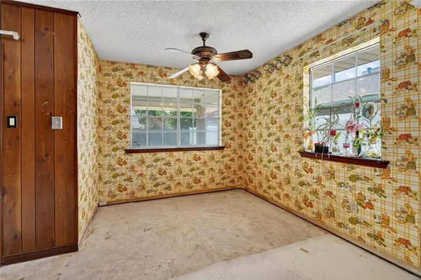 15 ANJOU DR, Kenner, LA 70065