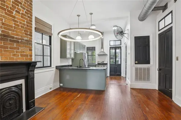 809 ELYSIAN FIELDS AVE, New Orleans, LA 70117