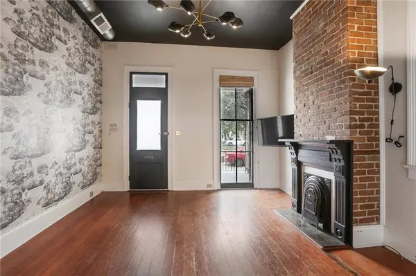 809 ELYSIAN FIELDS AVE, New Orleans, LA 70117