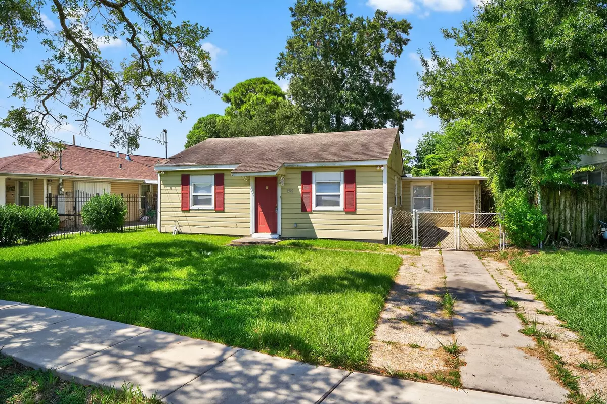 New Orleans, LA 70126,4522 Montegut Drive