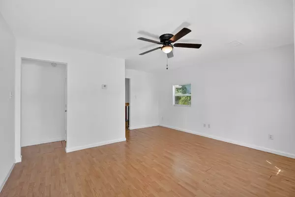 New Orleans, LA 70126,4522 Montegut Drive