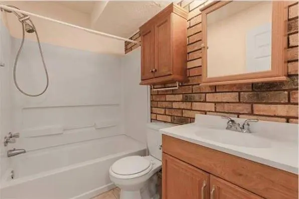 2305 CLEARY AVE #106, Metairie, LA 70001