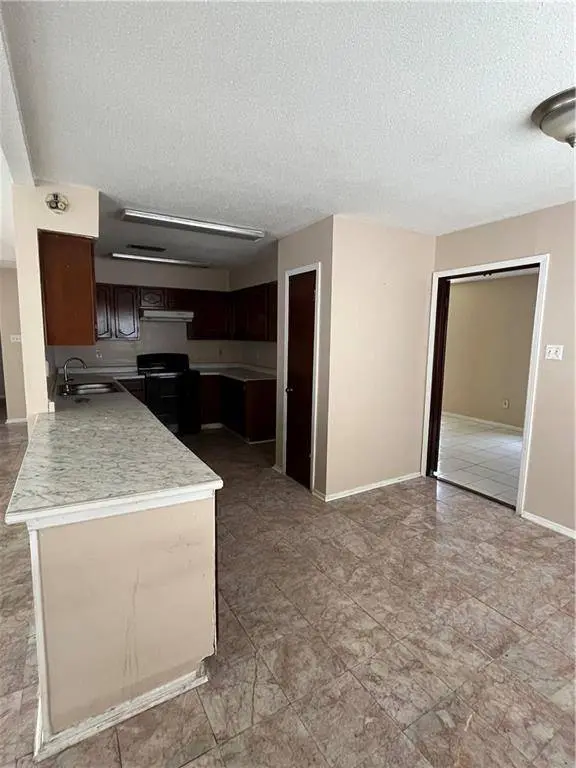 1857 STALL DR, Harvey, LA 70058