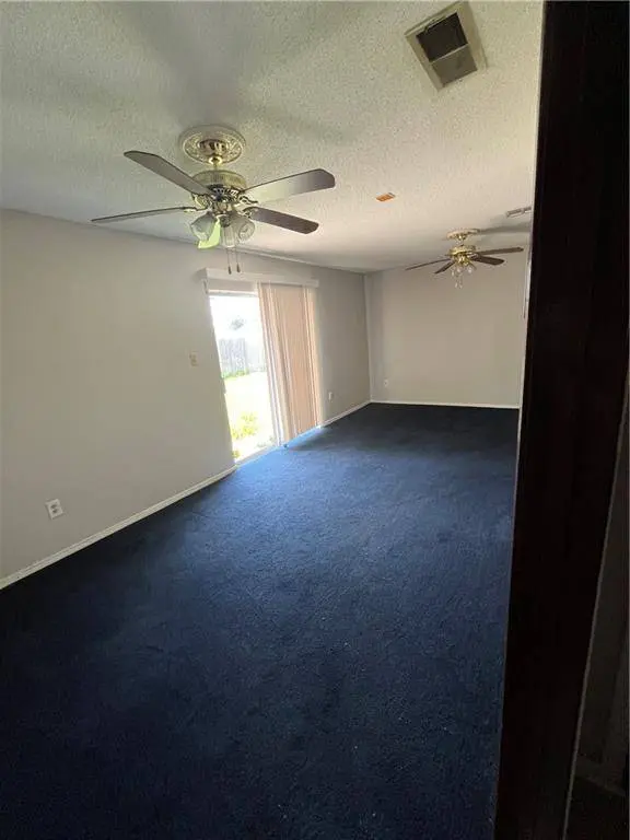 1857 STALL DR, Harvey, LA 70058