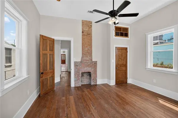 3052 MAUREPAS ST, New Orleans, LA 70119