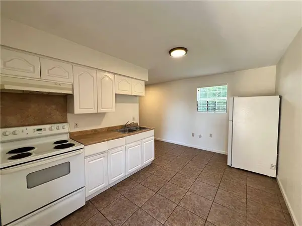 2009 PLAZA DR, Chalmette, LA 70043