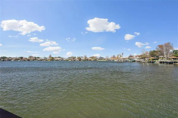 1016 CLIPPER DR, Slidell, LA 70458