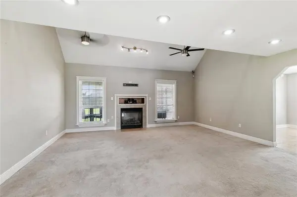 3405 MOSS LN, Violet, LA 70092