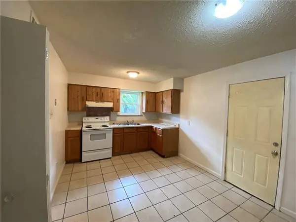 2911 E ST. BERNARD HWY, Meraux, LA 70075