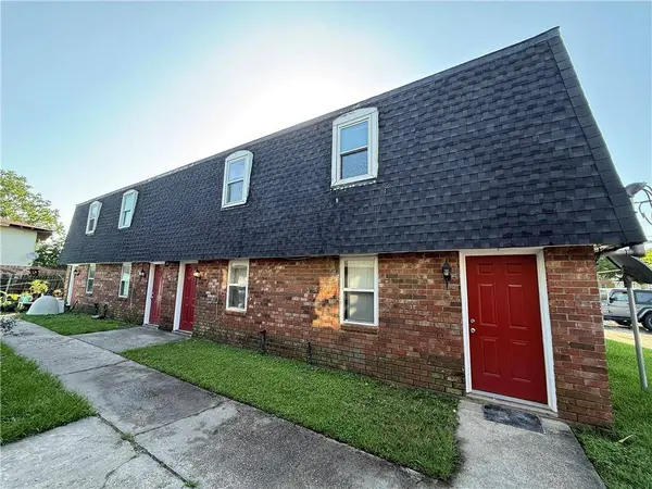 2911 E ST. BERNARD HWY, Meraux, LA 70075