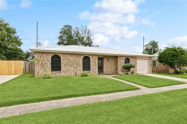 387 HIGHLAND DR, La Place, LA 70068