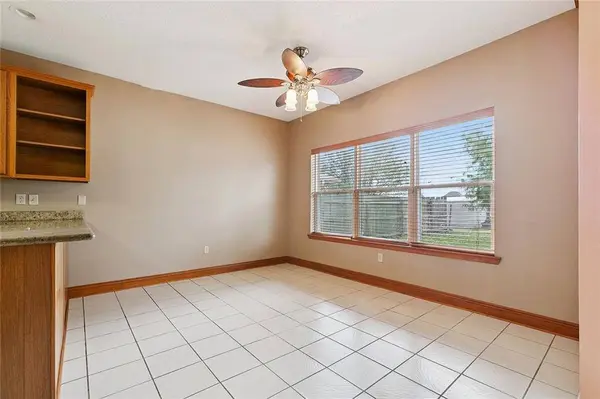 8404 GALLEON DR, Chalmette, LA 70043
