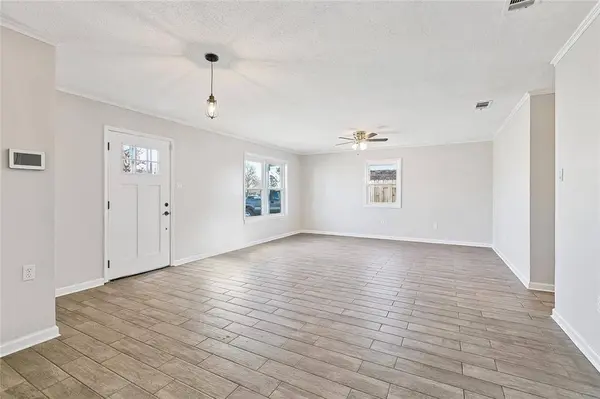 376 SHADOW LN, La Place, LA 70068