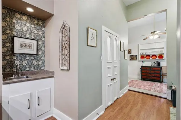 1411 TERPSICHORE ST, New Orleans, LA 70130