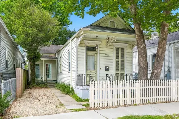 7718 BENJAMIN ST, New Orleans, LA 70118