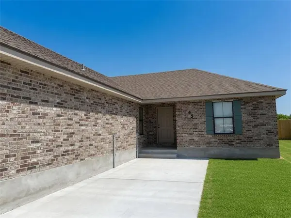 45 E PHILLIP CT, Chalmette, LA 70043