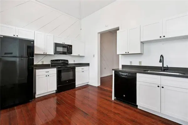 1411 TERPSICHORE ST #2A, New Orleans, LA 70130