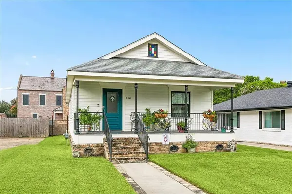 236 ANGELA ST, Arabi, LA 70032