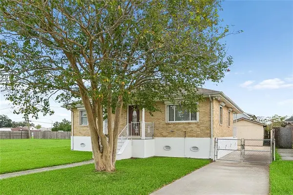 401 LLAMA DR, Arabi, LA 70032