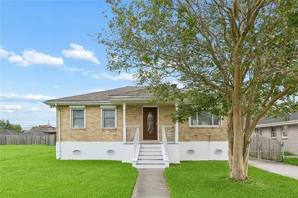 401 LLAMA DR