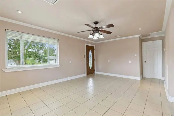 401 LLAMA DR, Arabi, LA 70032