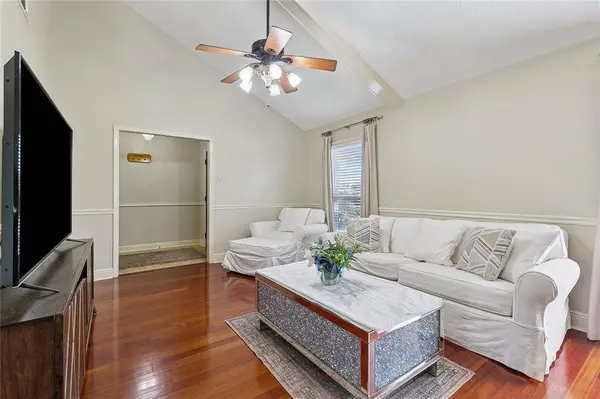 25 NORMANDY DR, Kenner, LA 70065