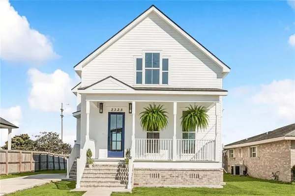 2325 BENJAMIN ST, Arabi, LA 70032