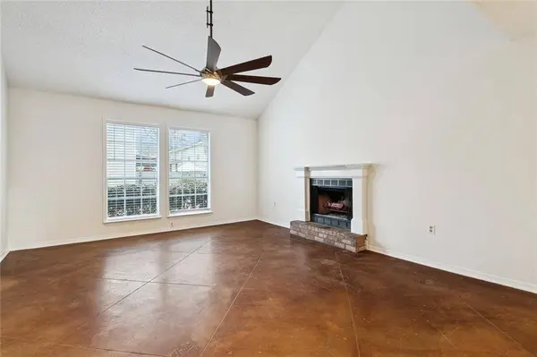 716 HEAVENS DR #7, Mandeville, LA 70471