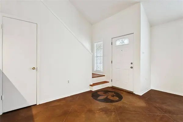 716 HEAVENS DR #7, Mandeville, LA 70471
