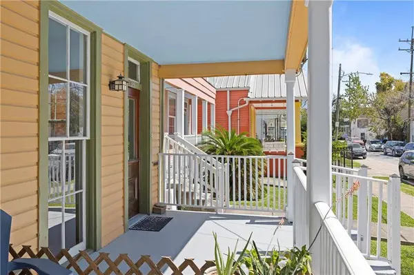 7725 OK AVE #A, New Orleans, LA 70123