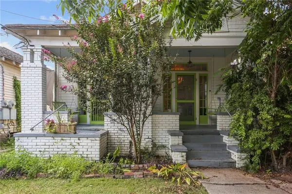7222 SYCAMORE ST, New Orleans, LA 70118