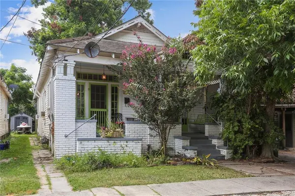 7222 SYCAMORE ST, New Orleans, LA 70118
