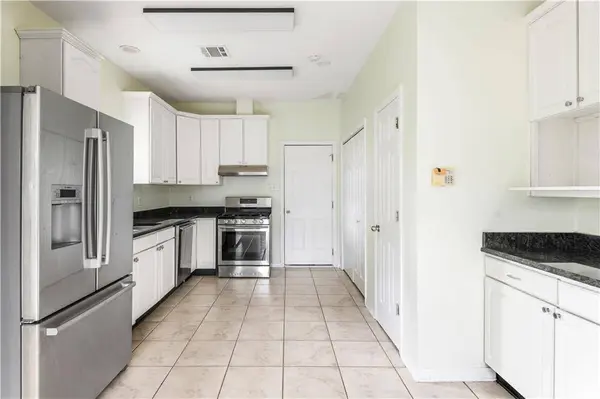8925 CAMILLE CT CT, River Ridge, LA 70123