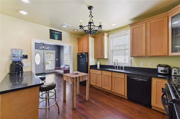 7328 SPRUCE ST, New Orleans, LA 70118