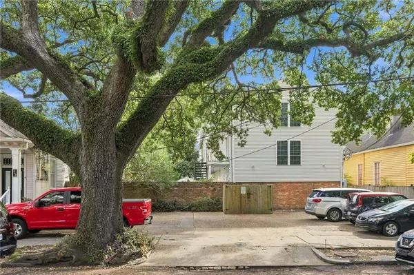 825 LOUISIANA AVE #2, New Orleans, LA 70115