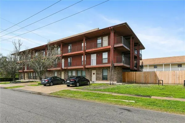 1444 CARROLLTON AVE #206, Metairie, LA 70005