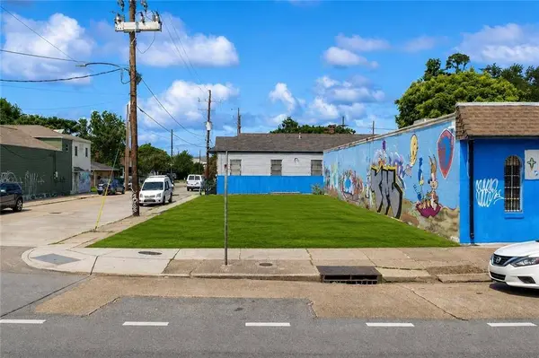 4201 ST CLAUDE AVE, New Orleans, LA 70117